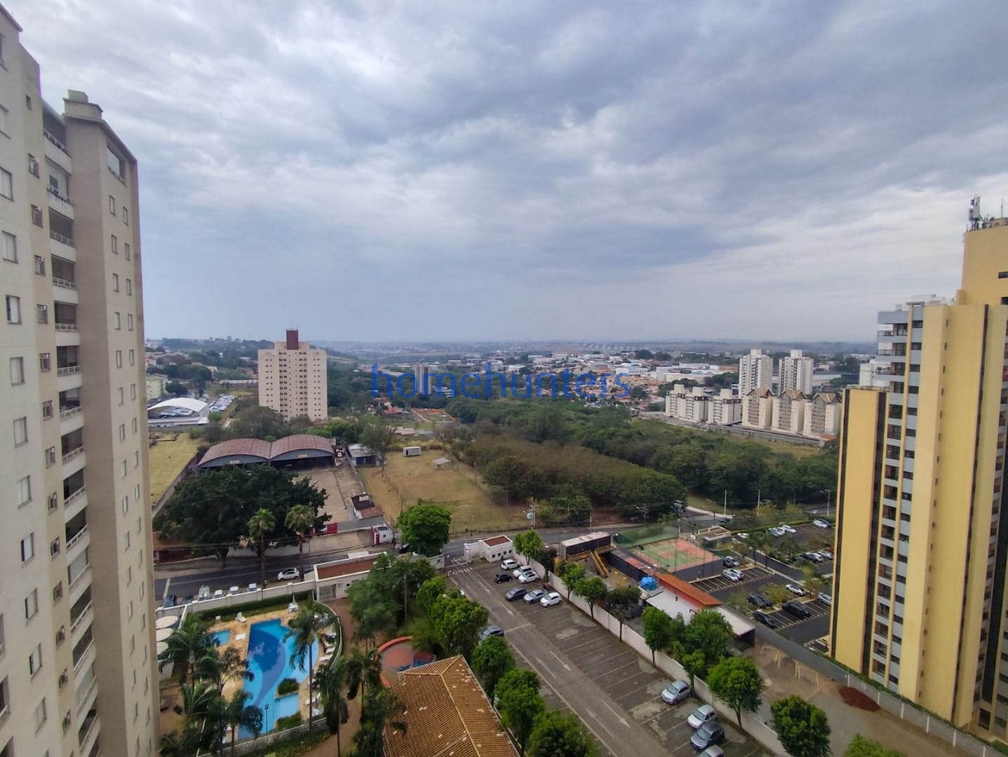 Apartamento para alugar com 3 quartos, 80m² - Foto 10