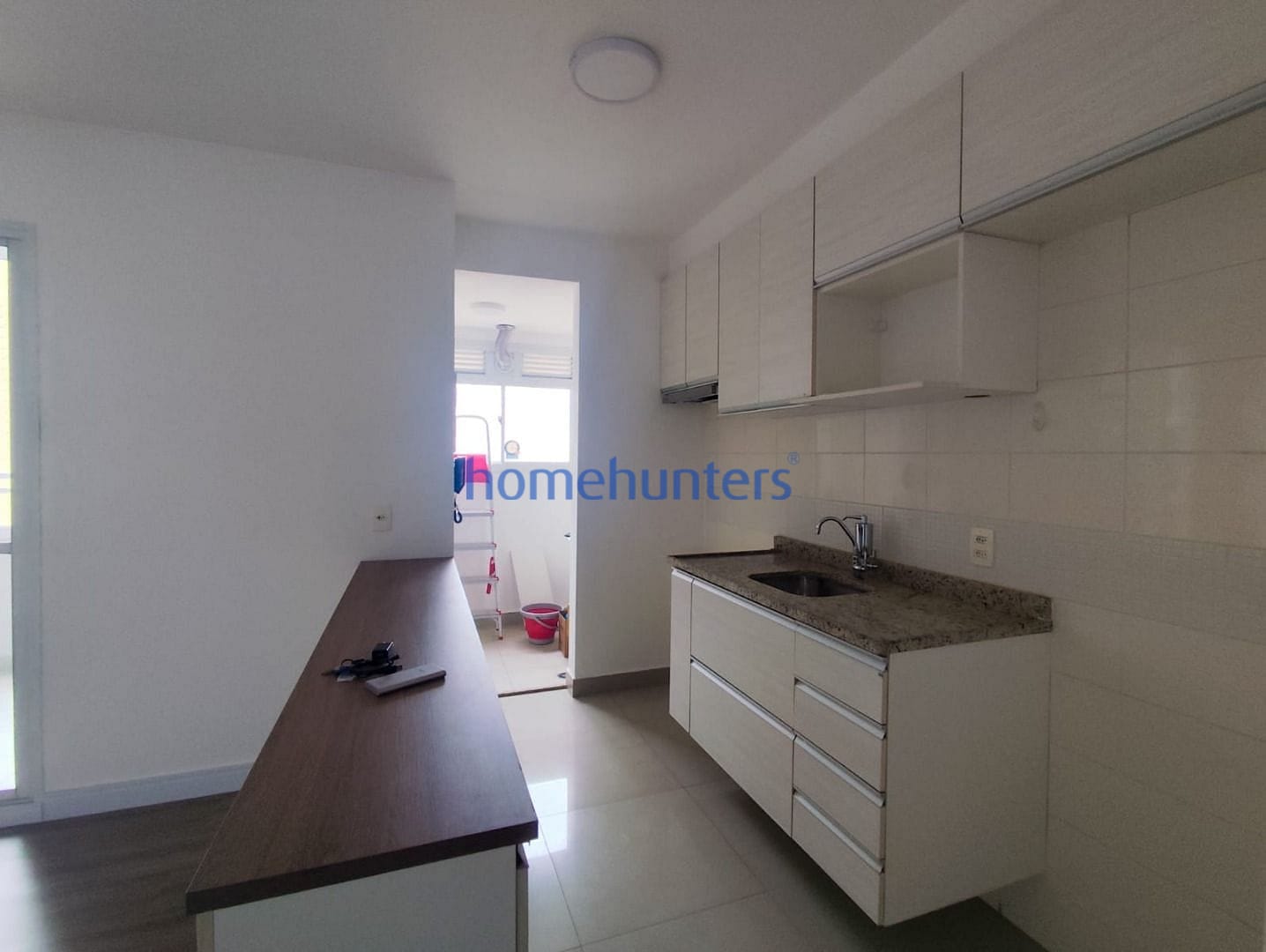 Apartamento para alugar com 3 quartos, 80m² - Foto 11