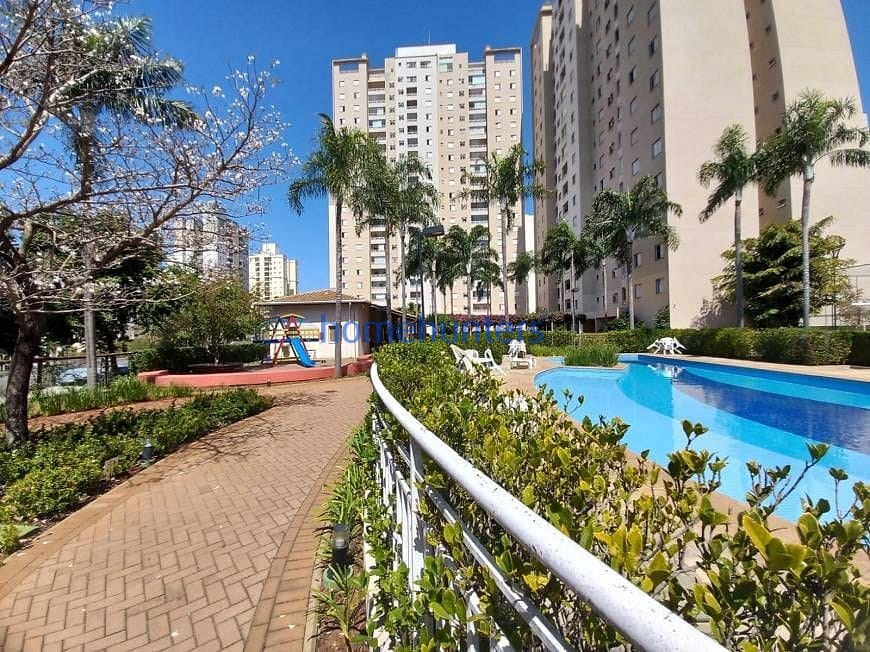 Apartamento para alugar com 3 quartos, 80m² - Foto 17
