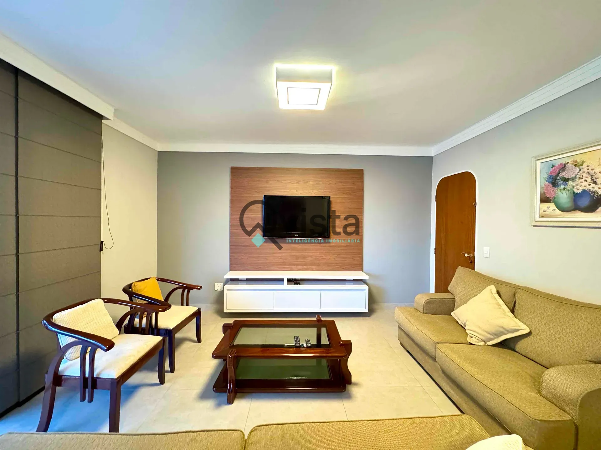 Apartamento, 3 quartos, 14 m² - Foto 1