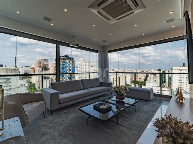 Apartamento com 106m² 2 quartos e 3 banheiros, à venda ou para alugar, no bairro Pinheiros em São Paulo