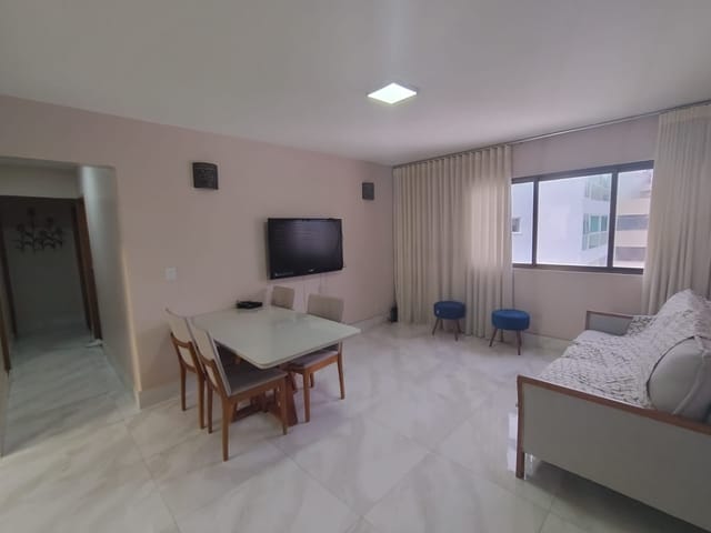 Apartamento 3 quartos e 2 banheiros, à venda, no bairro Setor Bueno em Goiânia