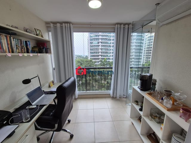 Apartamento 2 quartos e 2 banheiros, à venda, no bairro barra olimpica em Rio de Janeiro