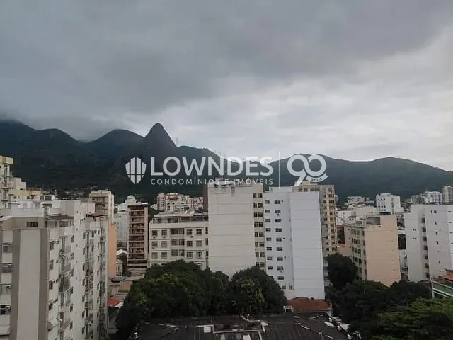 Apartamento 2 quartos e 1 banheiro, para alugar, no bairro Grajaú em Rio de Janeiro