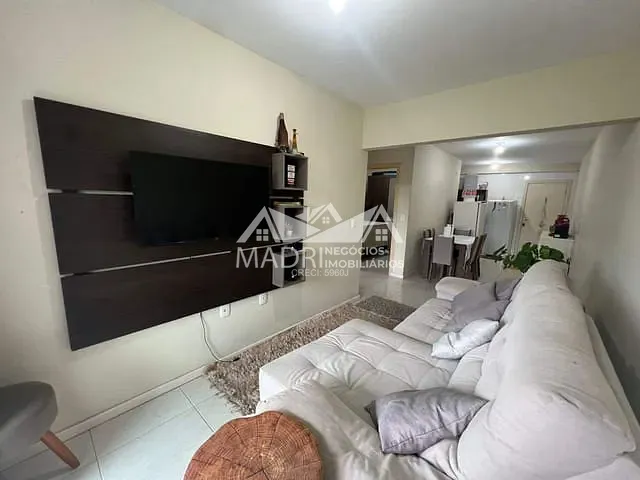 Apartamento 2 quartos e 1 banheiro, à venda, no bairro São Sebastião em Palhoça