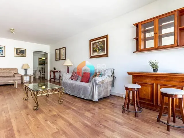 Apartamento com 170m² 3 quartos e 3 banheiros, à venda, no bairro Copacabana em Rio de Janeiro