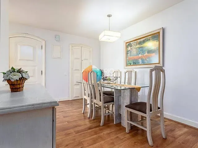 Apartamento com 170m² 3 quartos e 3 banheiros, à venda, no bairro Copacabana em Rio de Janeiro