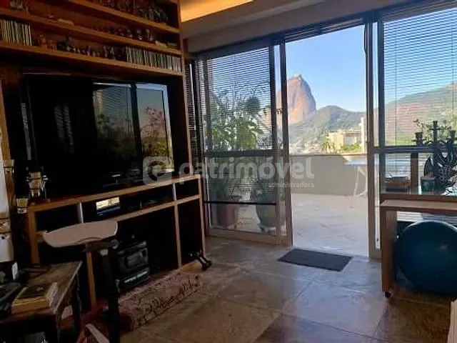 Cobertura / Penthouse com 320m² 3 quartos e 5 banheiros, à venda, no bairro Flamengo em Rio de Janeiro
