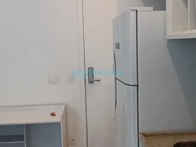 Flat com 34m² 1 quarto e 1 banheiro, para alugar, no bairro Consolação em São Paulo