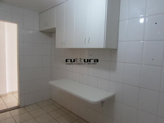 Apartamento 2 quartos e 2 banheiros, para alugar, no bairro Alto da Glória em Goiânia