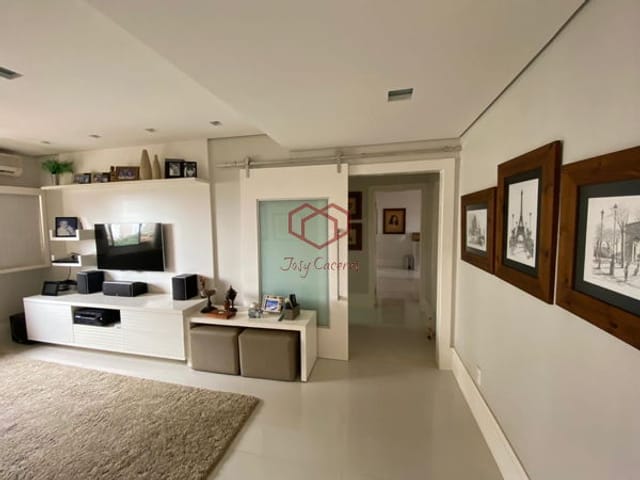 Apartamento 4 quartos e 4 banheiros, à venda, no bairro Duque de Caxias II em Cuiabá