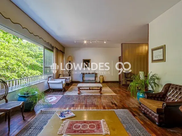 Apartamento 4 quartos e 3 banheiros, à venda, no bairro Leblon em Rio de Janeiro