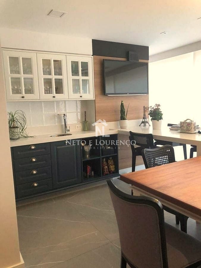 Apartamento à venda com 3 quartos, 146m² - Foto 3