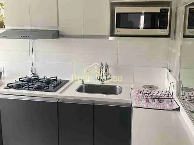 Apartamento 2 quartos e 1 banheiro, à venda, no bairro Três Poços em Volta Redonda