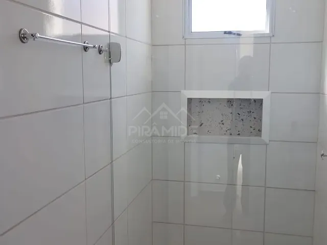 Apartamento 2 quartos e 1 banheiro, à venda, no bairro Loteamento Residencial Tiradentes em Poços de Caldas