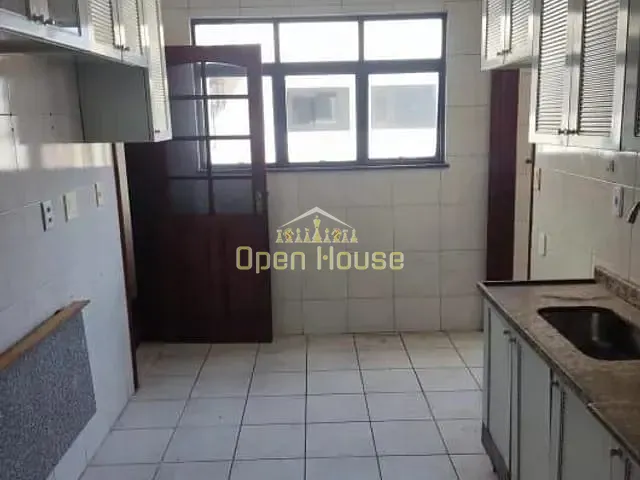 Apartamento 3 quartos e 2 banheiros, à venda, no bairro Aterrado em Volta Redonda