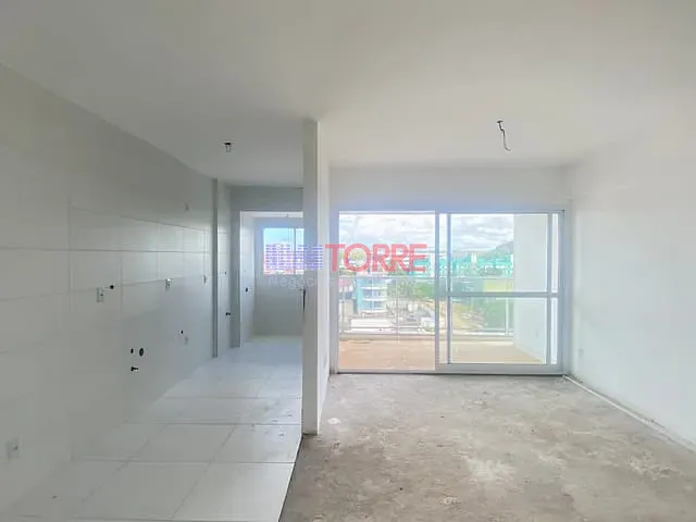 Apartamento 2 quartos e 2 banheiros, à venda, no bairro São Francisco em Ilhéus