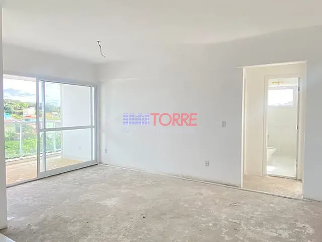Apartamento 2 quartos e 2 banheiros, à venda, no bairro São Francisco em Ilhéus