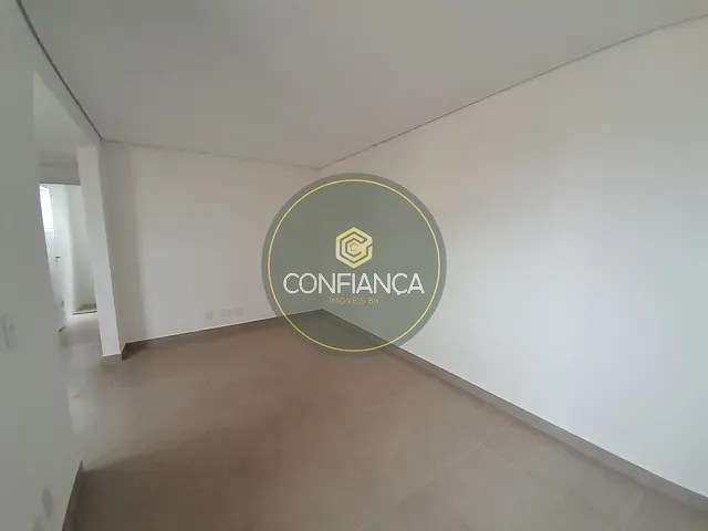 Apartamento 2 quartos e 2 banheiros, à venda, no bairro União em Belo Horizonte