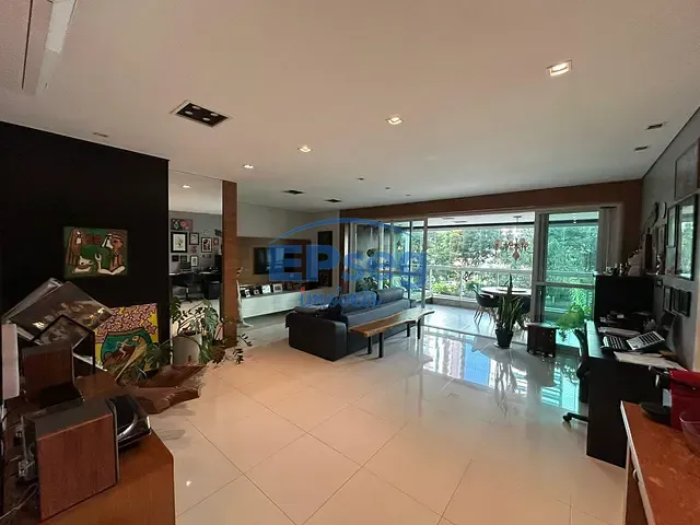 Apartamento com 262m² 3 quartos e 4 banheiros, para alugar, no bairro Gleba Fazenda Palhano em Londrina