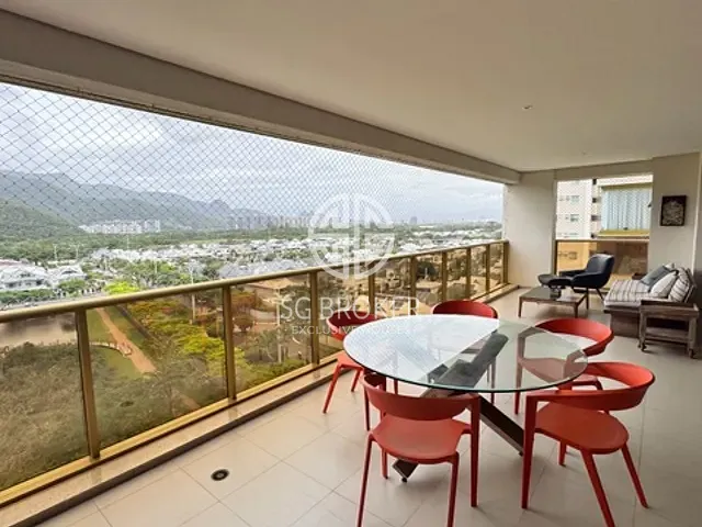 Apartamento com 217m² 3 quartos e 5 banheiros, à venda, no bairro Barra da Tijuca em Rio de Janeiro