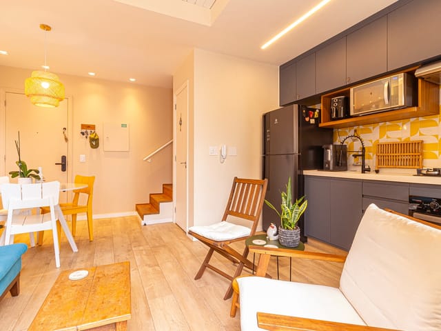 Foto do Apartamento - Duplex reformado e mobiliado - pronto para morar ou investir! A 3 min do Bourbon / Allianz Parque | Vion Imóveis