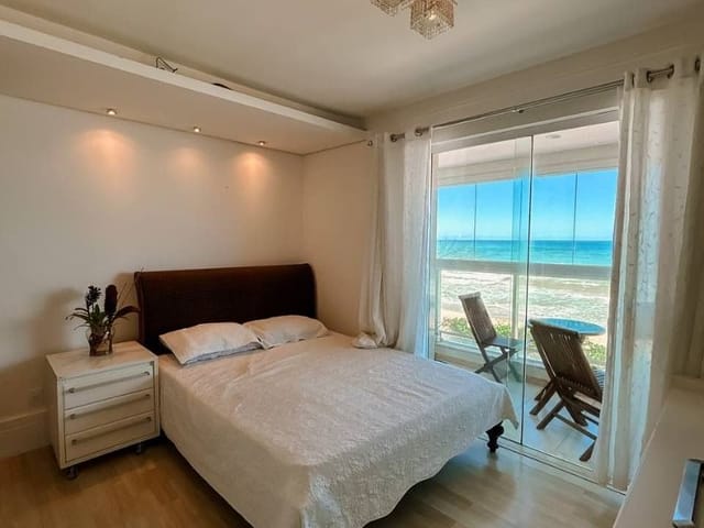 Apartamento 3 quartos e 4 banheiros, à venda, no bairro Praia do Pecado em Macaé