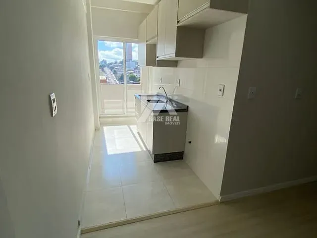 Apartamento com 100m² 2 quartos e 1 banheiro, à venda, no bairro Centro em Guarapuava