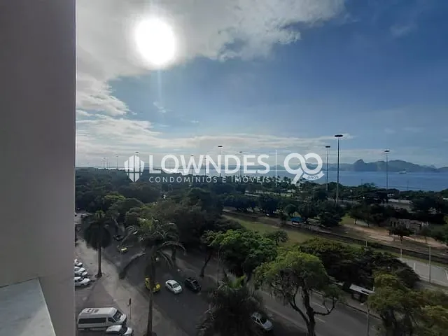 Apartamento 3 quartos e 2 banheiros, à venda, no bairro Flamengo em Rio de Janeiro