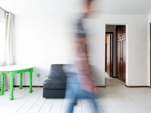 Apartamento com 40m² 1 quarto e 1 banheiro, à venda, no bairro Centro em Curitiba