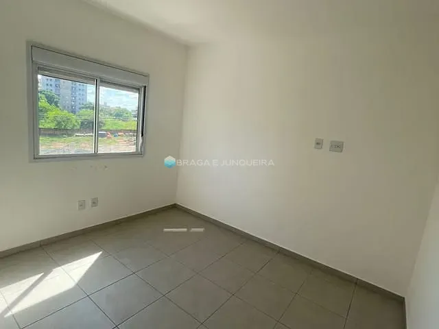 Apartamento 3 quartos e 2 banheiros, à venda, no bairro Vila Redentora em São José do Rio Preto