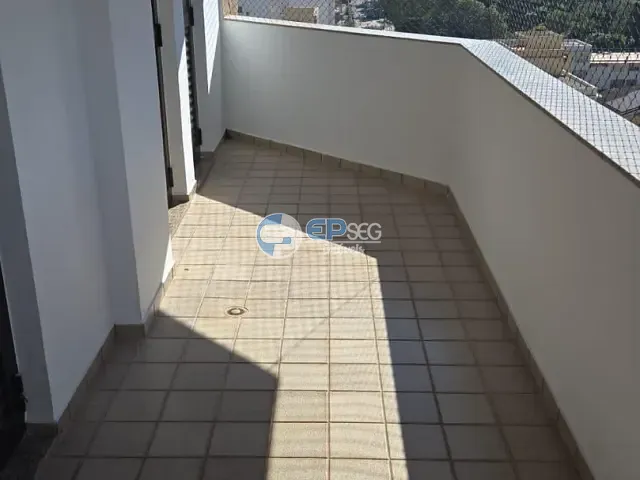 Apartamento 3 quartos e 1 banheiro, para alugar, no bairro Centro em Londrina