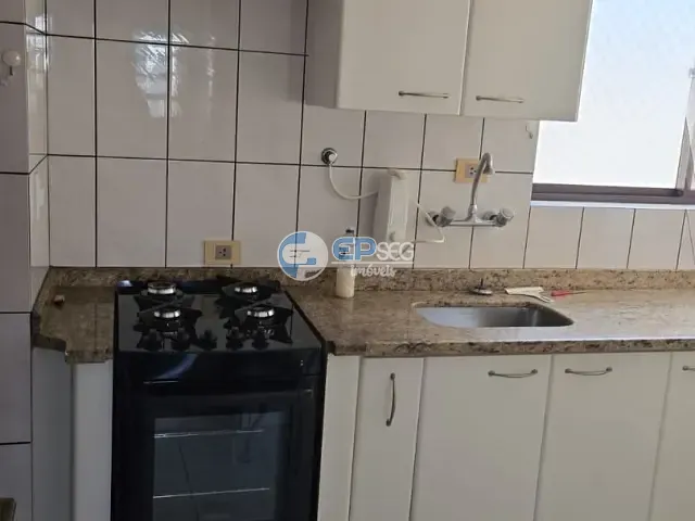 Apartamento 3 quartos e 1 banheiro, para alugar, no bairro Centro em Londrina