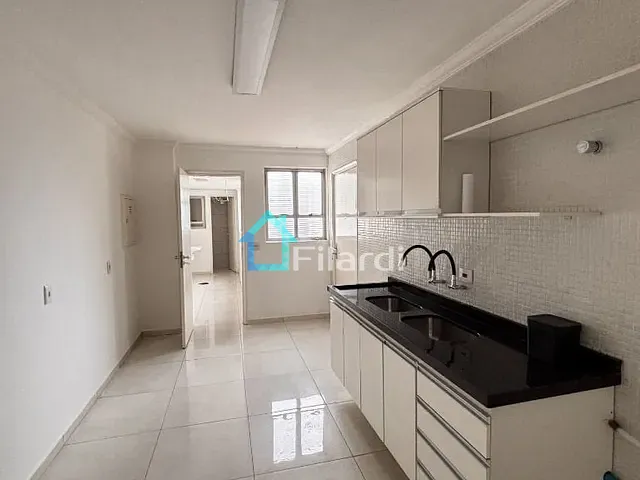 Apartamento 3 quartos e 3 banheiros, para alugar, no bairro Pinheiros em São Paulo
