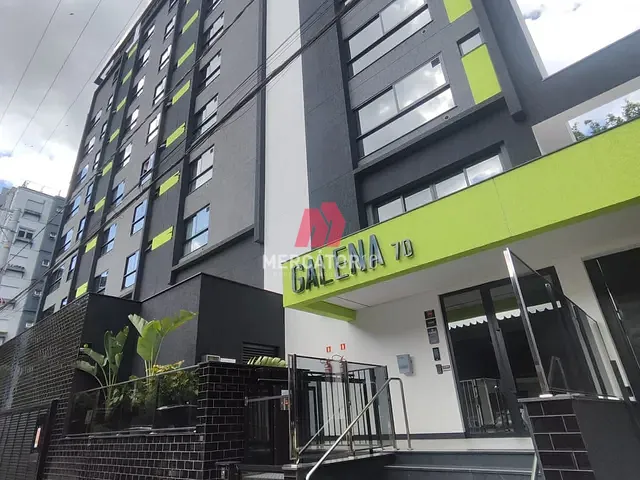 Apartamento 1 quarto e 1 banheiro, para alugar, no bairro Centro em Blumenau