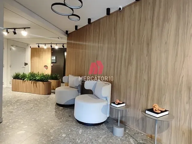 Apartamento 1 quarto e 1 banheiro, para alugar, no bairro Centro em Blumenau