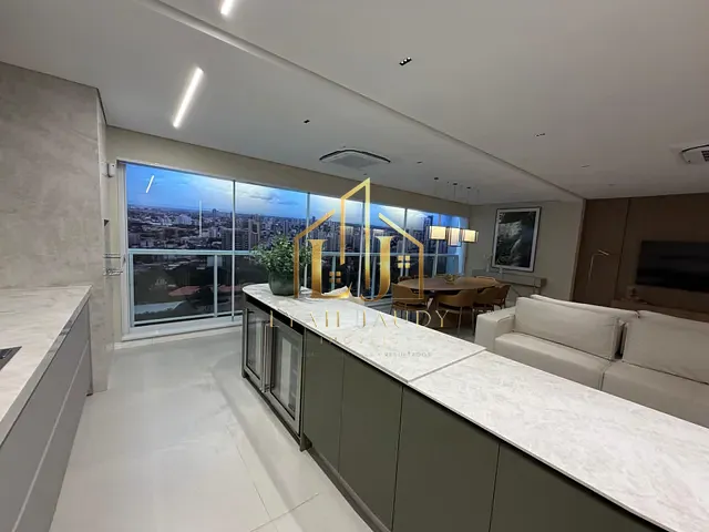 Apartamento com 197m² 3 quartos e 4 banheiros, à venda, no bairro Duque de Caxias em Cuiabá