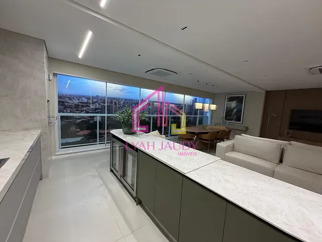 Apartamento com 197m² 3 quartos e 4 banheiros, à venda, no bairro Duque de Caxias em Cuiabá