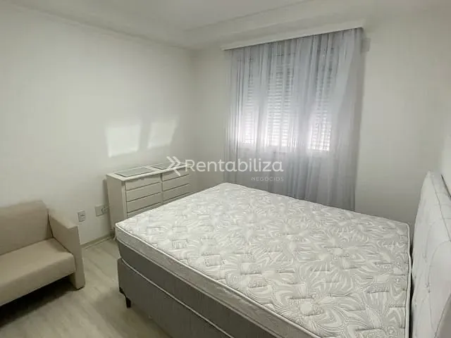 Apartamento com 252m² 4 quartos e 5 banheiros, à venda, no bairro Meia Praia em Itapema