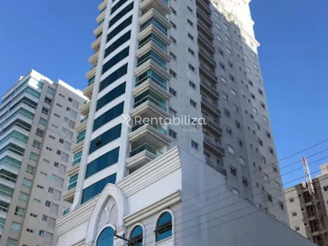 Apartamento com 252m² 4 quartos e 5 banheiros, à venda, no bairro Meia Praia em Itapema