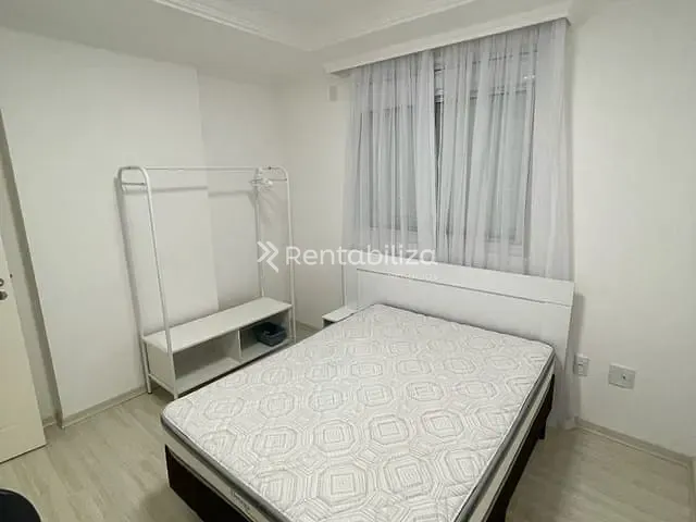 Apartamento com 252m² 4 quartos e 5 banheiros, à venda, no bairro Meia Praia em Itapema