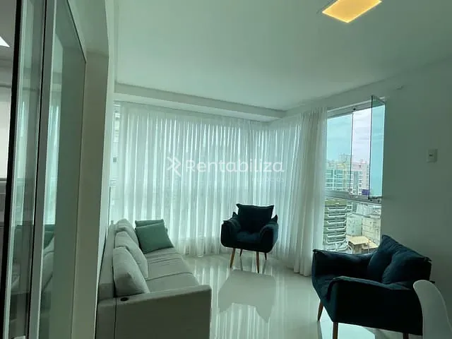 Apartamento com 252m² 4 quartos e 5 banheiros, à venda, no bairro Meia Praia em Itapema
