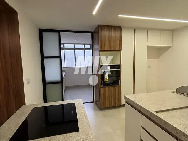 Apartamento 3 quartos e 3 banheiros, à venda, no bairro Vila Uberabinha em São Paulo