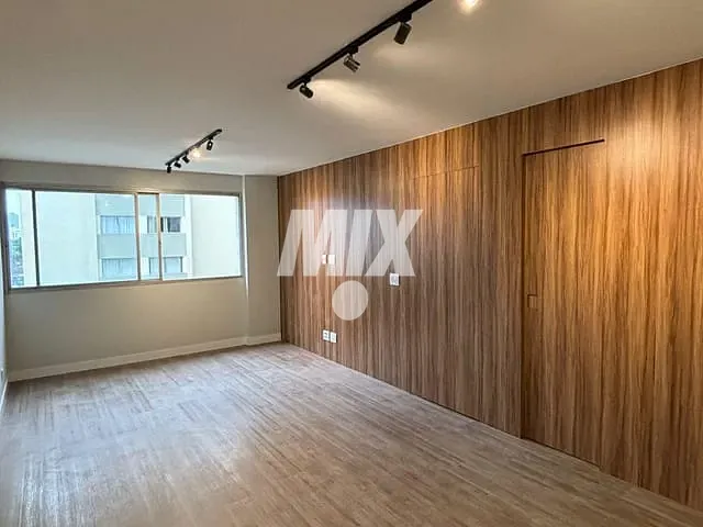 Apartamento 3 quartos e 3 banheiros, à venda, no bairro Vila Uberabinha em São Paulo