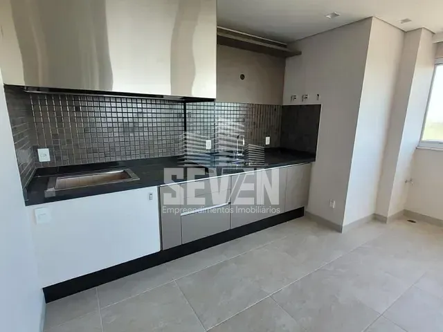 Apartamento com 245m² 3 quartos e 5 banheiros, à venda, no bairro Residencial Villaggio II em Bauru