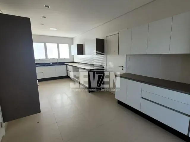 Apartamento com 245m² 3 quartos e 5 banheiros, à venda, no bairro Residencial Villaggio II em Bauru