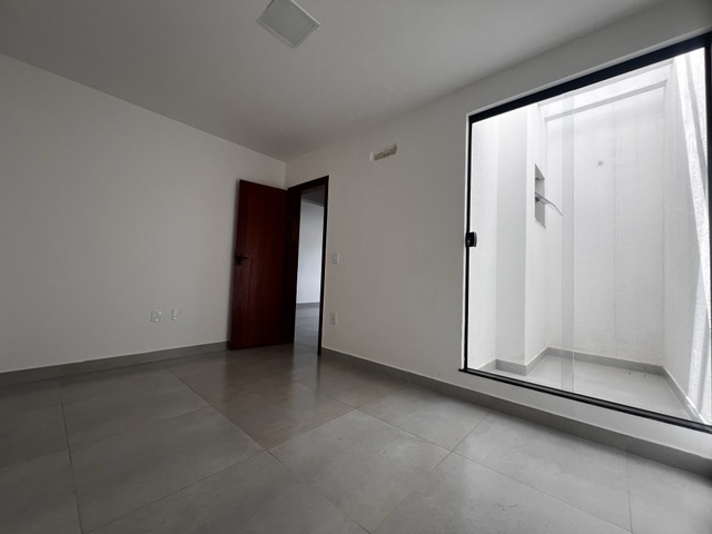 Apartamento com 90m² 2 quartos e 1 banheiro, para alugar, no bairro Jardim Excelsior em Cabo Frio