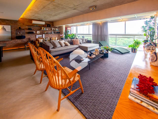 Apartamento com 157m² 2 quartos e 4 banheiros, à venda, no bairro Barra da Tijuca em Rio de Janeiro