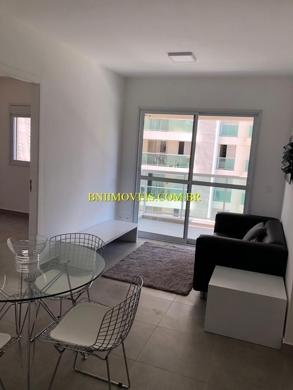 Apartamento, 1 quarto, 37 m² - Foto 2