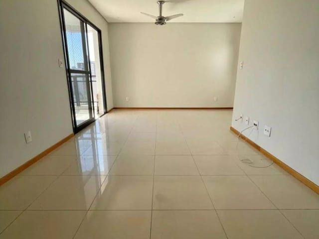 Apartamento 2 quartos e 2 banheiros, à venda, no bairro Centro em Campos dos Goytacazes